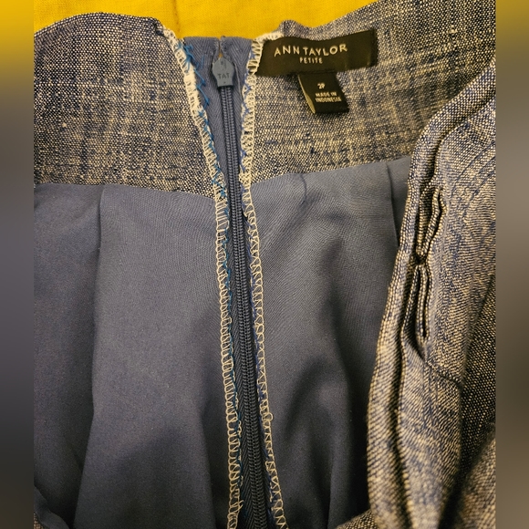 Ann Taylor chambray linen pencil skirt - Picture 6 of 6
